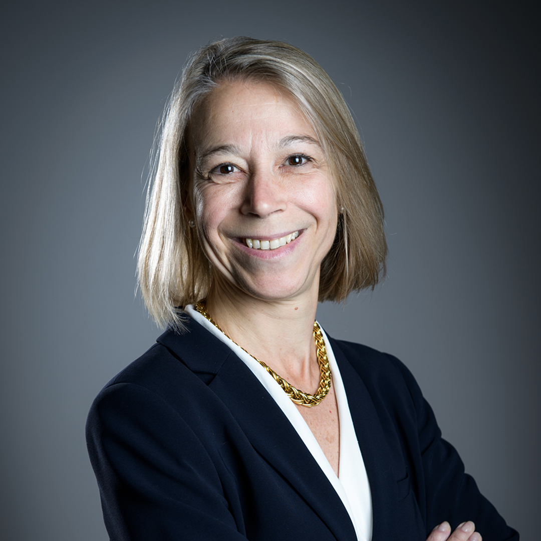 Anne Epinat, avocate en Hospitality, tourisme et restauration à Paris