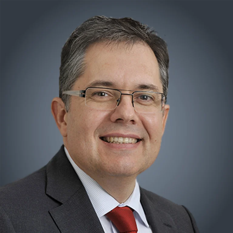Arthur Pierret, avocat en droit des sociétés à Nantes